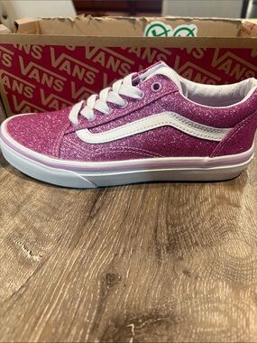 Vans Kids Glitter Skate Shoe - Sparkling Pink with White Stripe
